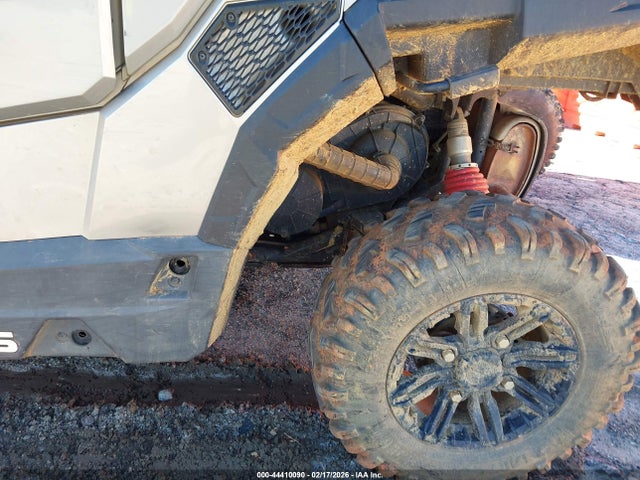 2017 POLARIS GENERAL 3NSRHE996HH010367 Photo 8