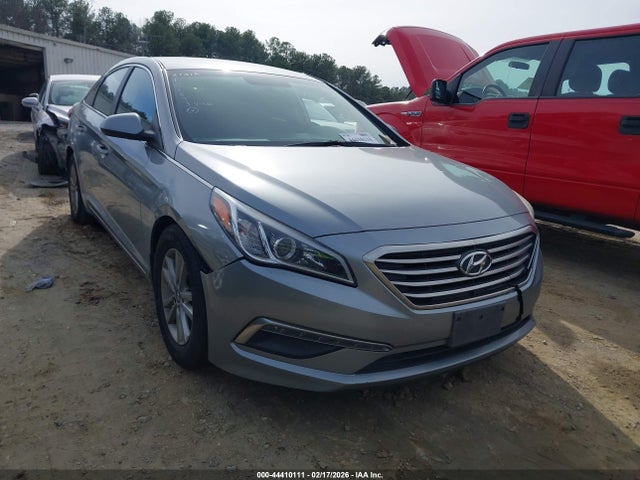 Продаж на аукціоні авто 2015 Hyundai Sonata Se, vin: 5NPE24AF5FH181893, номер лоту: 44410111