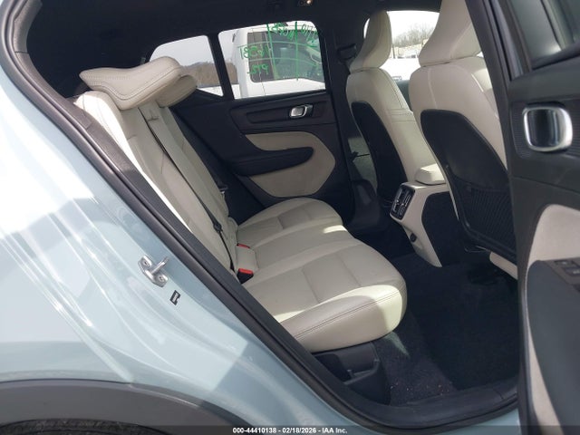 YV4162UK8K2103729 Volvo Xc40 T5 Momentum