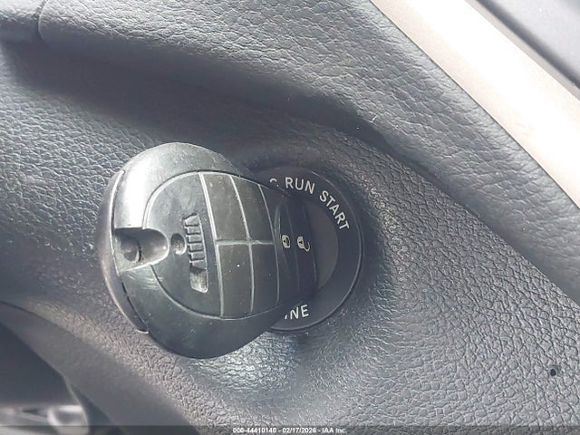 Продажа на аукционе авто 2018 Jeep Cherokee Latitude Fwd, vin: 1C4PJLCB1JD596756, номер лота: 44410140
