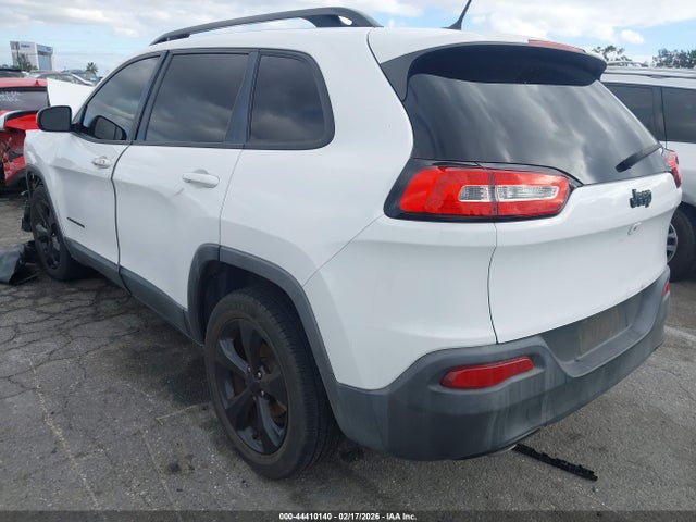 Продажа на аукционе авто 2018 Jeep Cherokee Latitude Fwd, vin: 1C4PJLCB1JD596756, номер лота: 44410140