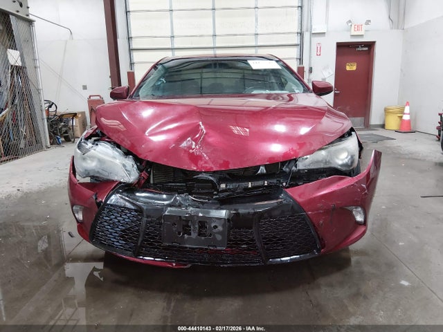 4T1BF1FK1HU783948 Toyota CAMRY SE