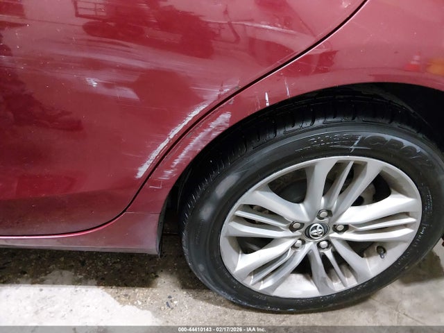 4T1BF1FK1HU783948 Toyota CAMRY SE