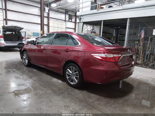 4T1BF1FK1HU783948 Toyota CAMRY SE