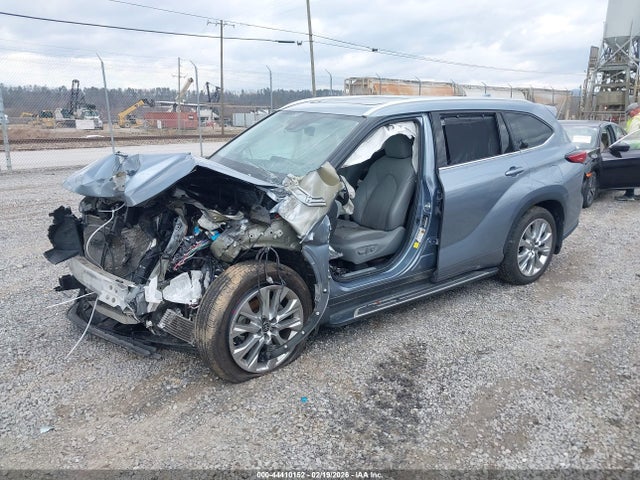Toyota Highlander Limited 2021 5TDDZRBH0MS108653 Image 2