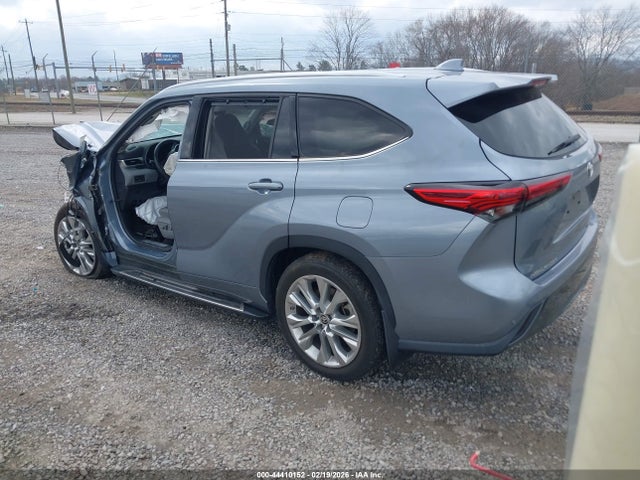 Toyota Highlander Limited 2021 5TDDZRBH0MS108653 Image 3