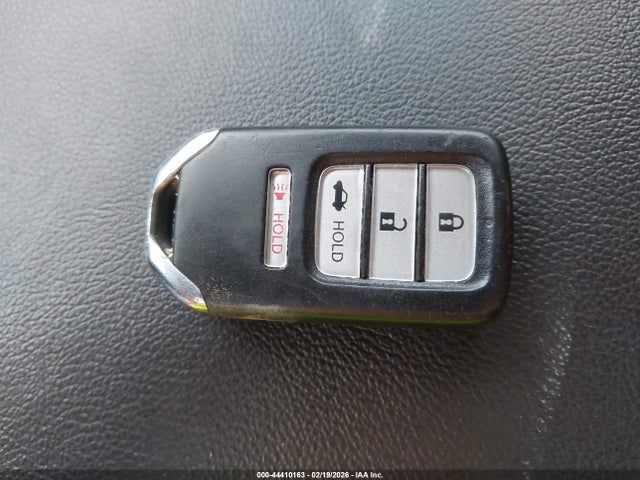 1HGCV1F13KA132480 Honda ACCORD LX