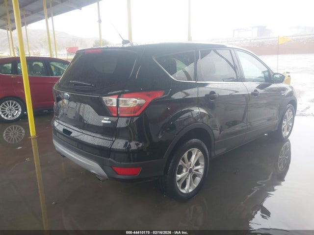 2017 FORD ESCAPE 1FMCU9GD4HUC52011 Photo 3
