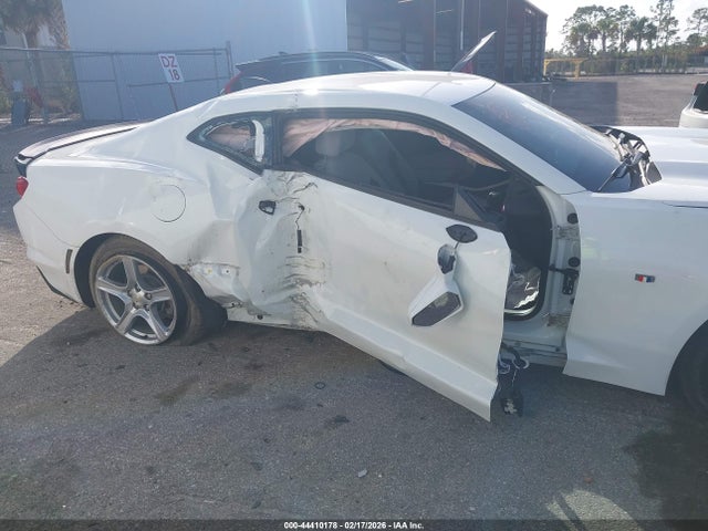 2019 CHEVROLET CAMARO 1G1FB1RSXK0103663 Photo 5