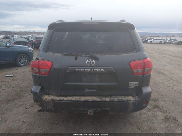 44410199 :رقم المزاد ، 5TDBW5G12FS118947 vin ، 2015 Toyota Sequoia Sr5 5.7l V8 مزاد بيع