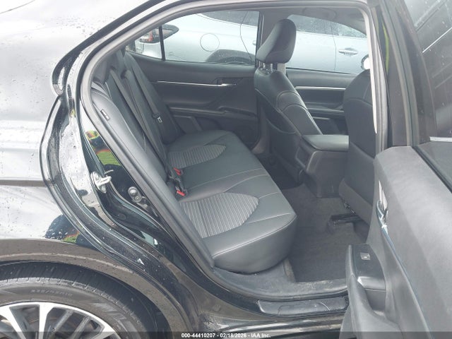 4T1G11AKXLU905999 Toyota CAMRY SE