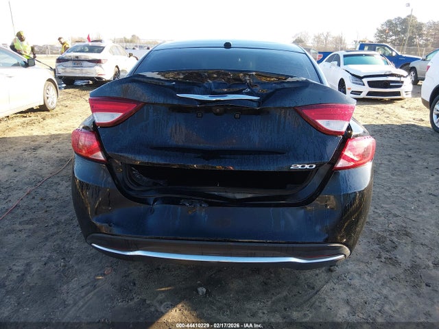 Aukcja sprzedaży 2015 Chrysler 200 C, vin: 1C3CCCCBXFN618946, numer aukcji: 44410229