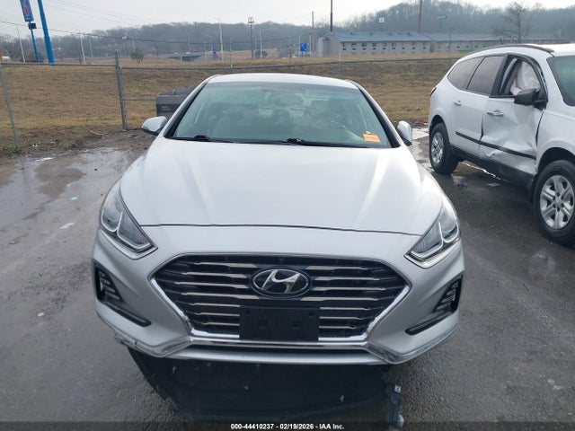 Продажа на аукционе авто 2018 Hyundai Sonata Sel, vin: 5NPE34AF2JH632106, номер лота: 44410237