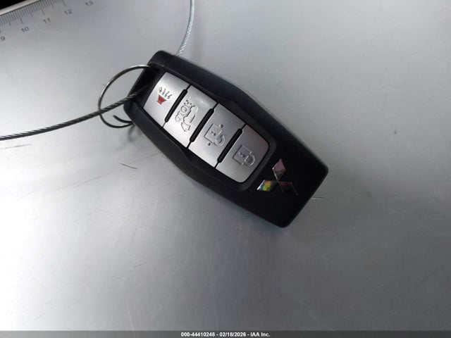 2022 MITSUBISHI OUTLANDER JA4J4UA88NZ021874 Photo 10