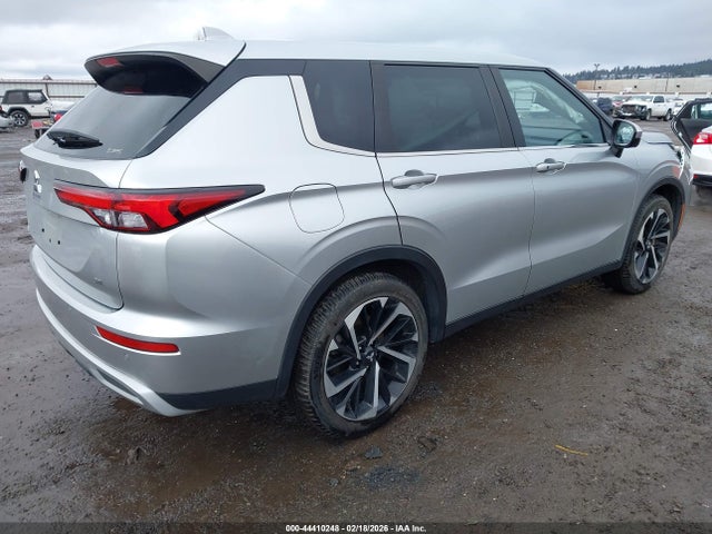 2022 MITSUBISHI OUTLANDER JA4J4UA88NZ021874 Photo 3