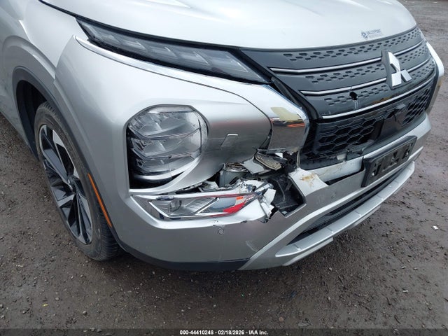 2022 MITSUBISHI OUTLANDER JA4J4UA88NZ021874 Photo 5