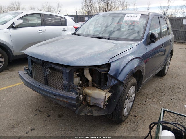 44410250 :رقم المزاد ، JF2SHAAC8DH439259 vin ، 2013 Subaru Forester 2.5x مزاد بيع
