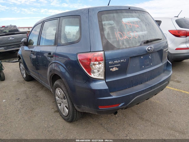 44410250 :رقم المزاد ، JF2SHAAC8DH439259 vin ، 2013 Subaru Forester 2.5x مزاد بيع