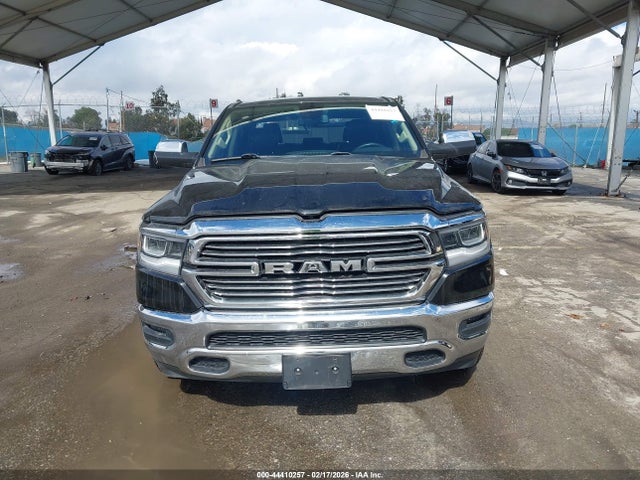 1C6RREJT9KN507415 RAM 1500 Laramie 4x2 5&#039;7 Box