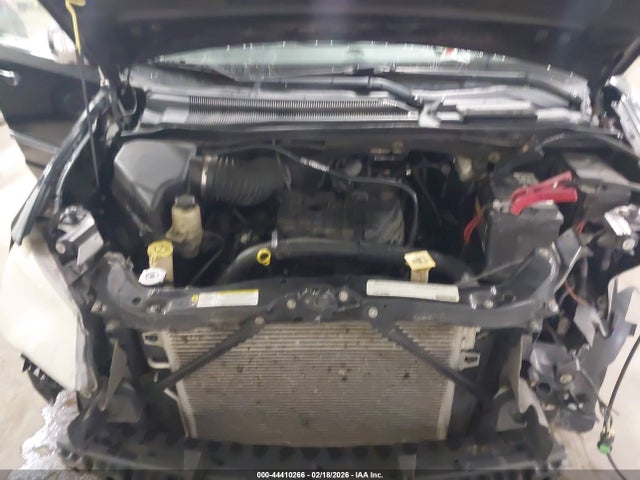 Продажа на аукционе авто 2011 Chrysler Town & Country Touring-l, vin: 2A4RR8DG9BR649611, номер лота: 44410266