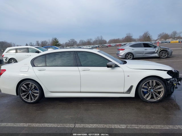 Продаж на аукціоні авто 2019 Bmw M760i Xdrive, vin: WBA7H6C57KG615265, номер лоту: 44410269