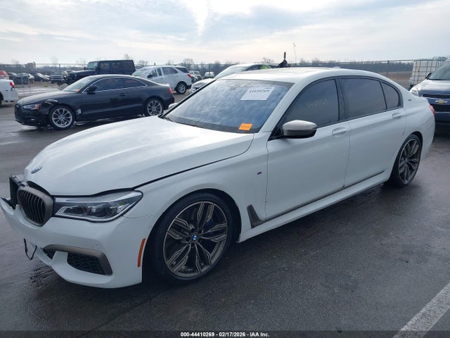 Продаж на аукціоні авто 2019 Bmw M760i Xdrive, vin: WBA7H6C57KG615265, номер лоту: 44410269