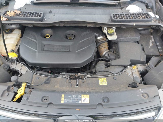 1FMCU9J95EUA57289 Ford Escape Titanium