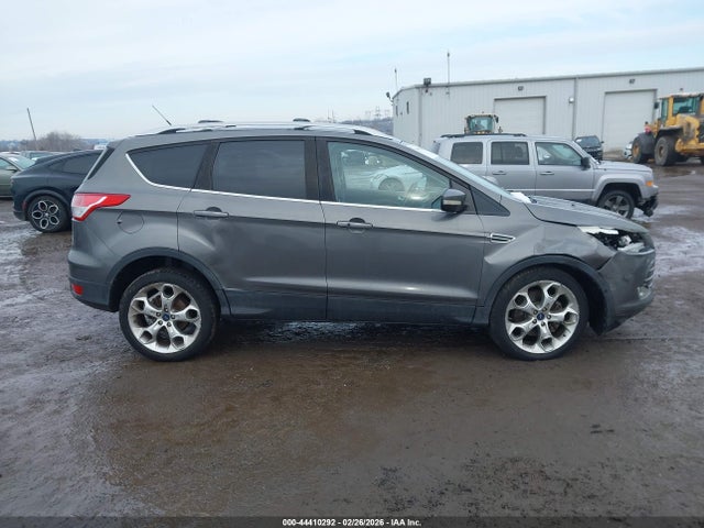 1FMCU9J95EUA57289 Ford Escape Titanium