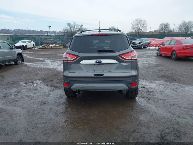 1FMCU9J95EUA57289 Ford Escape Titanium