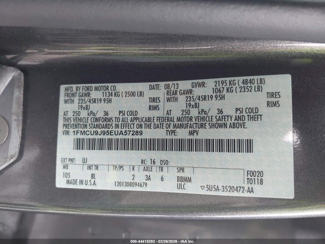 1FMCU9J95EUA57289 Ford Escape Titanium