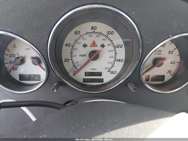 44410303 :رقم المزاد ، WDBKK65F12F251255 vin ، 2002 Mercedes-benz Slk 320 مزاد بيع