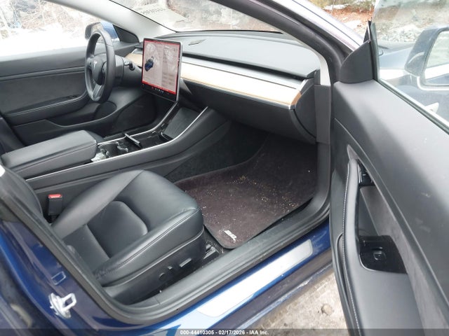 2020 TESLA MODEL 3 5YJ3E1EA9LF740741 Photo 4