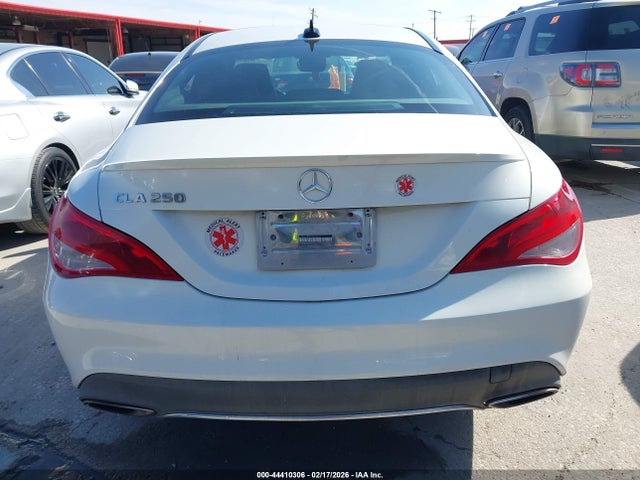 Mercedes-Benz CLA 250 2017 WDDSJ4EB2HN432522 Image 16