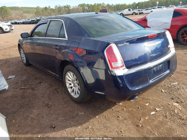 2014 CHRYSLER 300 2C3CCAAG2EH135882 Photo 2
