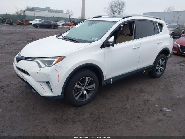 JTMRFREVXHD209636 Toyota Rav4 Xle