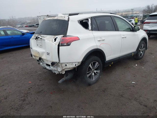 JTMRFREVXHD209636 Toyota Rav4 Xle