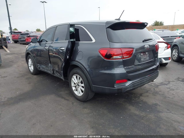 5XYPGDA3XKG526370 KIA Sorento 2.4l Lx