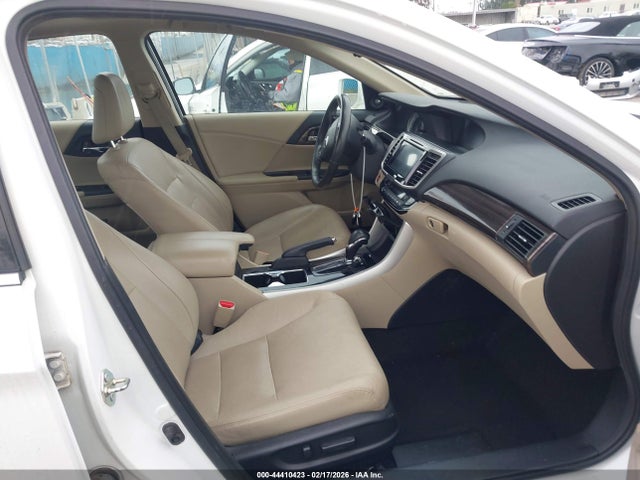 1HGCR3F03GA017750 Honda Accord Ex-l V-6