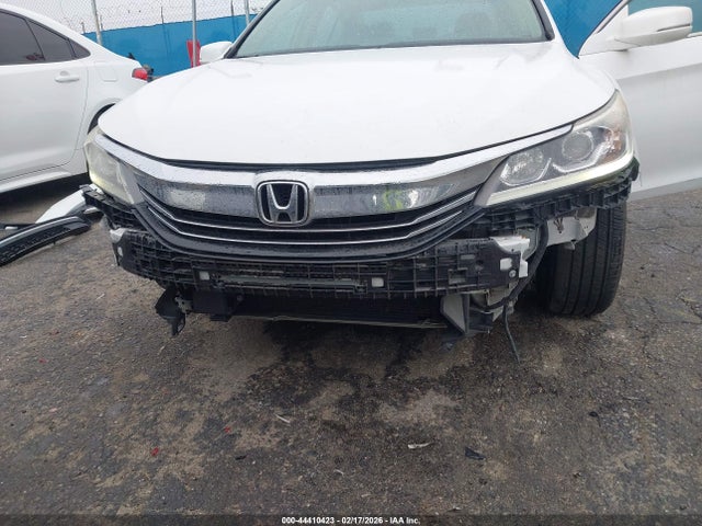 1HGCR3F03GA017750 Honda Accord Ex-l V-6