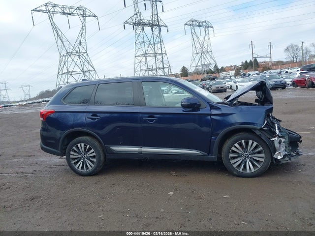 JA4AZ3A33LZ014845 Mitsubishi Outlander Se 2.4 S-awc