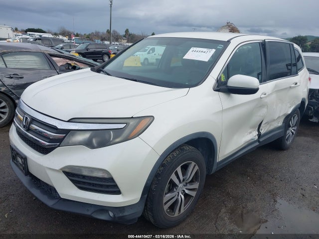 5FNYF6H39GB032864 Honda Pilot Ex