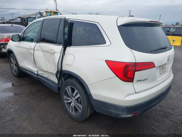 5FNYF6H39GB032864 Honda Pilot Ex
