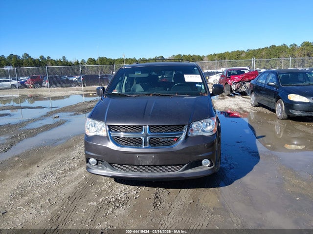 2C4RDGCG9JR298102 Dodge Grand Caravan Sxt