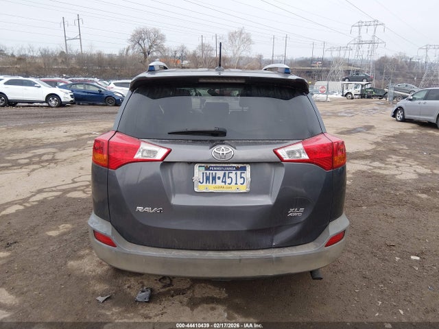 Toyota Rav4 Xle 2015 JTMRFREV8FD135887 Image 16