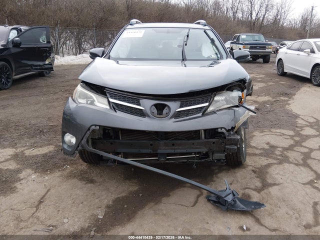 Toyota Rav4 Xle 2015 JTMRFREV8FD135887 Image 6