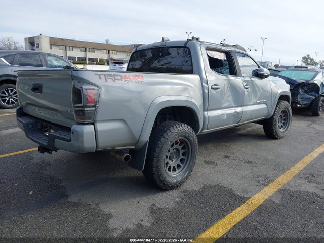3TMCZ5AN6LM327739 Toyota Tacoma Trd Sport