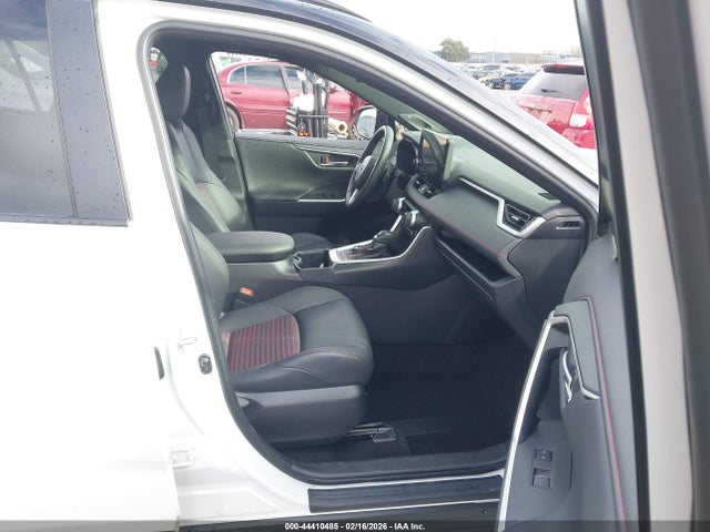 Toyota Rav4 Prime Xse 2024 JTMEB3FV0RD181384 Image 5