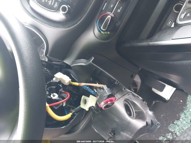 Продаж на аукціоні авто 2020 Kia Soul Lx, vin: KNDJ23AU2L7725757, номер лоту: 44410495