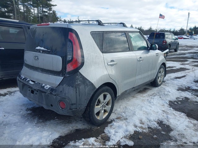 KNDJN2A24J7565569 KIA Soul