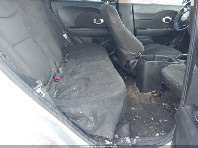 KNDJN2A24J7565569 KIA Soul